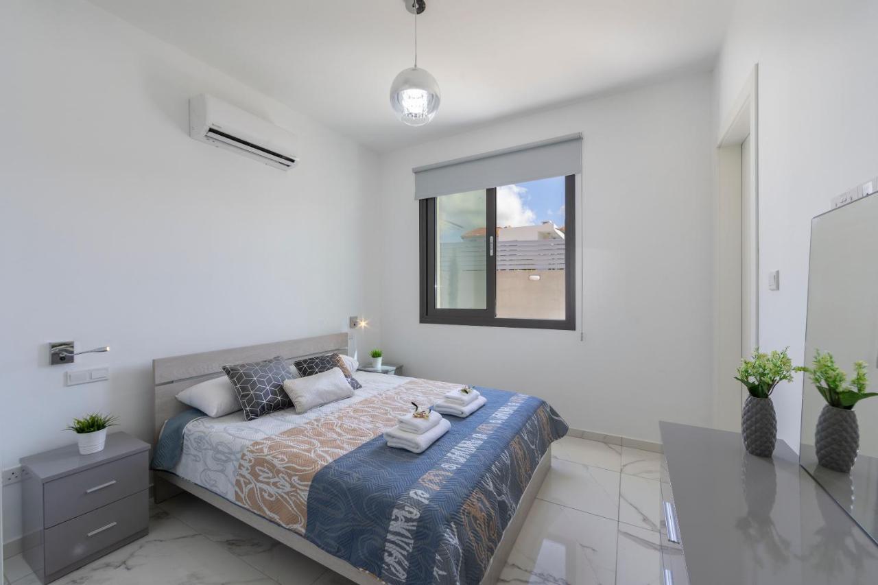 Villa Adaris, Sea Caves Peyia Paphos Buitenkant foto