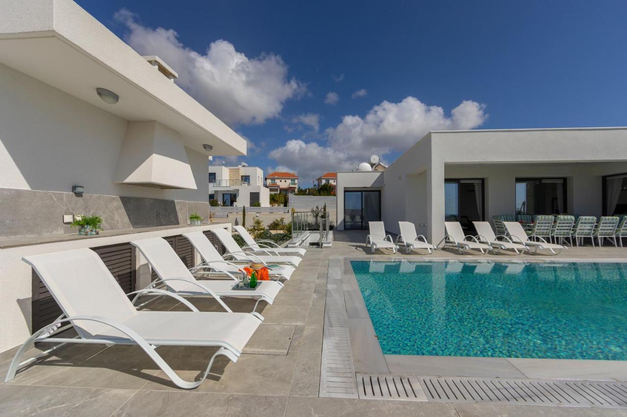Villa Adaris, Sea Caves Peyia Paphos Buitenkant foto